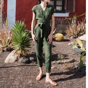 notPERFECTLINEN MARGARET Oatmilk wrap linen jumpsuit Sz Xs NWOT